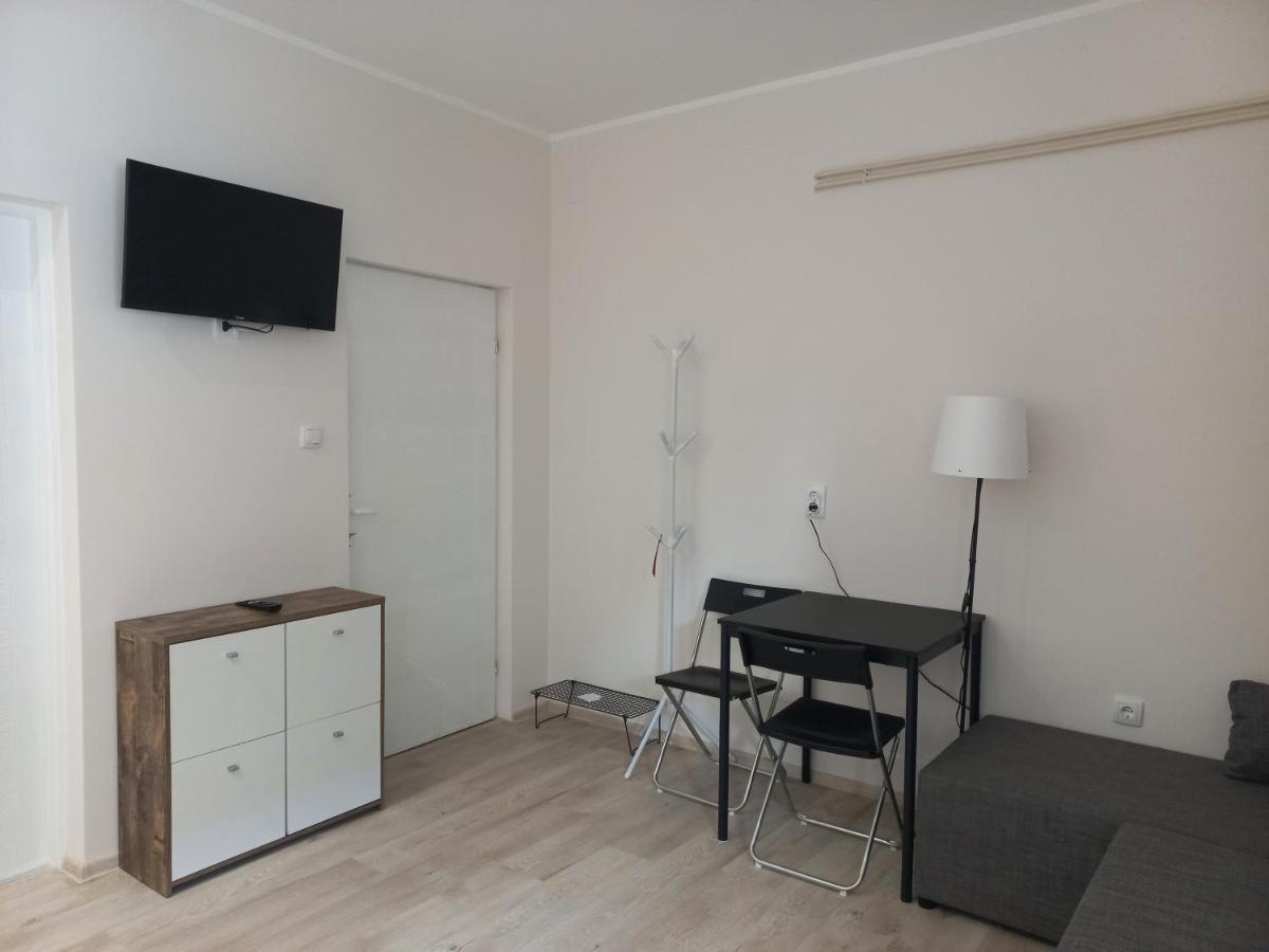 Ferienwohnung Kod Velikih Tuja Melenci Exterior foto